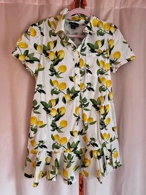 Cynthia Rowley White Shirt with Yellow Lemon & Green Leaf Print